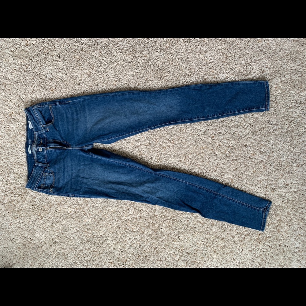 Blue denim skinny low rise jean